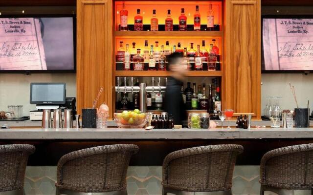 Hotel Distil, Autograph Collection