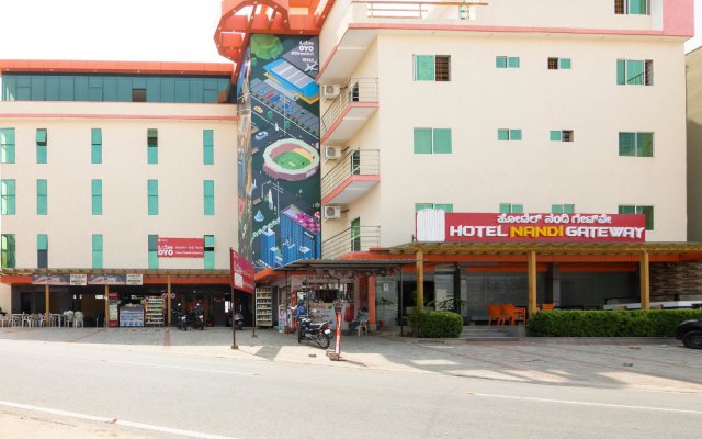 OYO 15965 Hotel Nandi Gateway