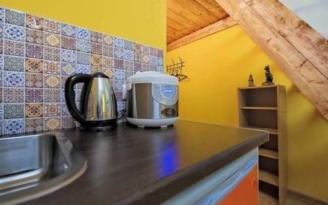 Russkaya Troyka Hostel