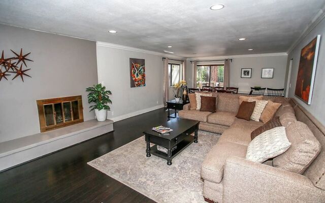 Bluebird Bear 1549 by RedAwning