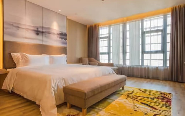 Elegance Hotel