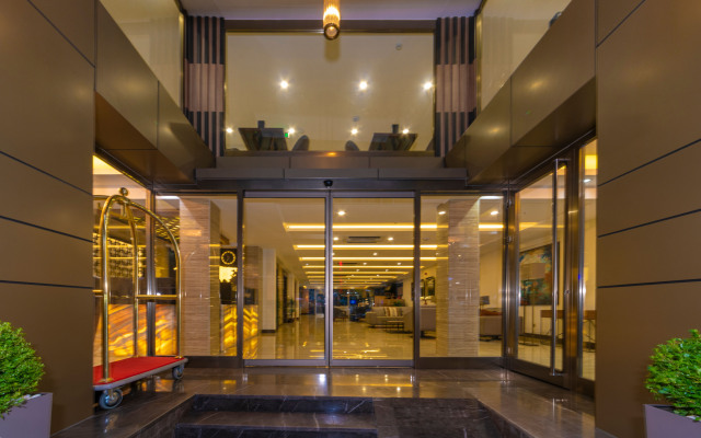 38 Hotel