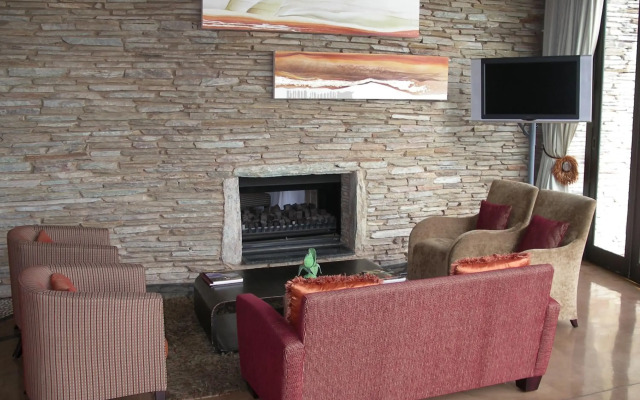 Maropeng Boutique Hotel