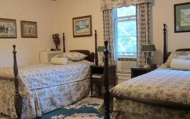 At the Turret Bed & Breakfast