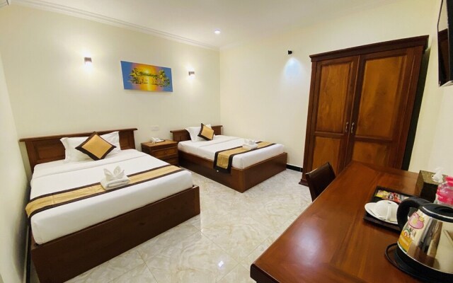 ICON Hotel