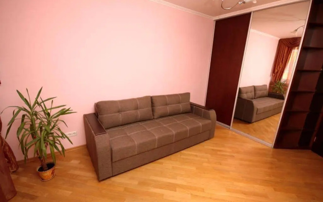 Апартаменты на Левобережной