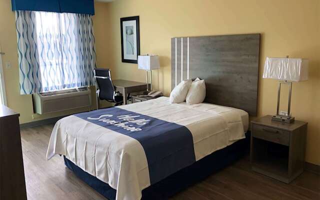 Days Inn by Wyndham Cape Carteret near Emerald Isle