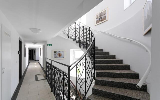 Zwischen Schönbrunn und dem City Center. Apt. 41