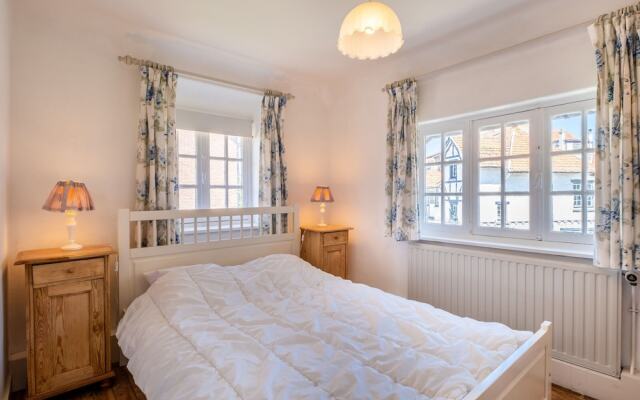 Villa in Koksijde Near the Beach