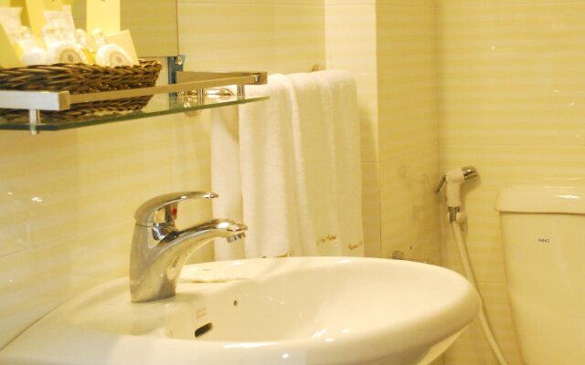Pleasure View Hotel
