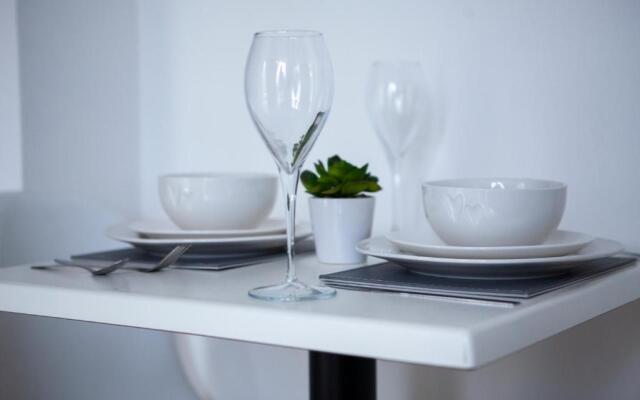 Modern City Centre Apartment - Roof Garden