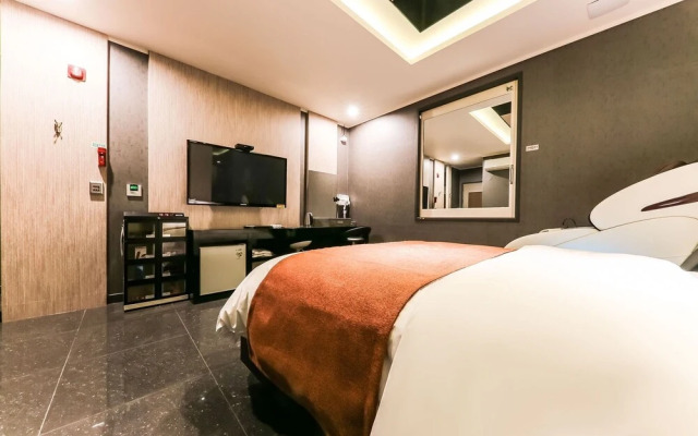 Dangjin Blue Hotel