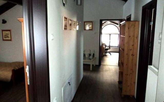 Easy Hostel