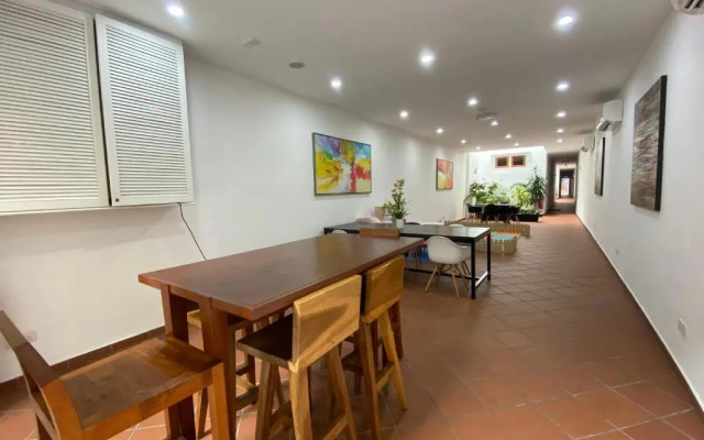 Heeren Palm Suites