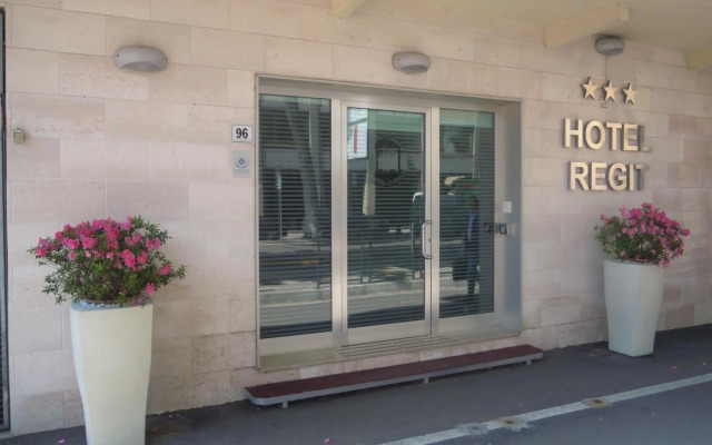 Hotel Regit
