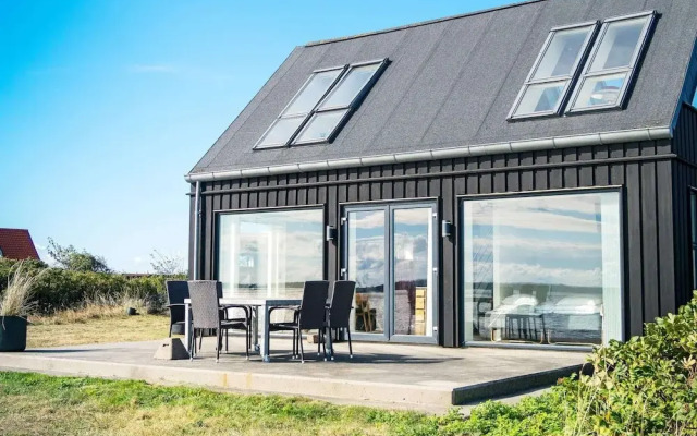 Picturesque Holiday Home in Struer near Sea