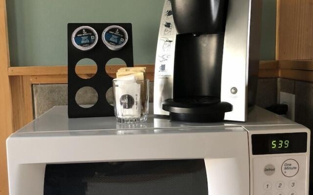 The Piccadilly Motel