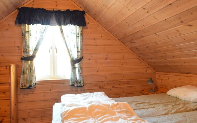 Awesome Home in Lyngdal With 4 Bedrooms