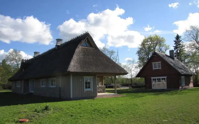 Uueelu Holiday Homes