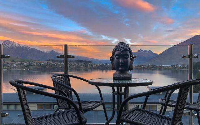 Amazing Queenstown Luxury Apartment