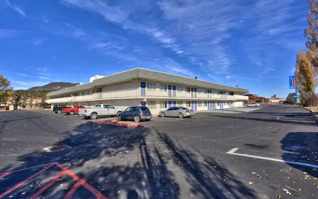 Motel 6 Flagstaff, AZ - Butler