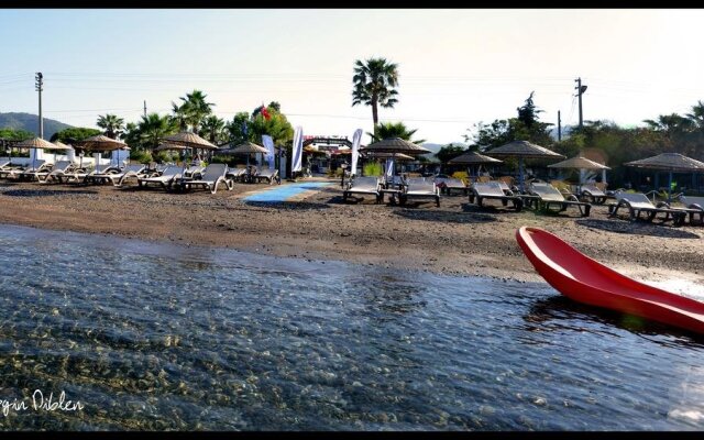 Blu Brezza Marine Hotel