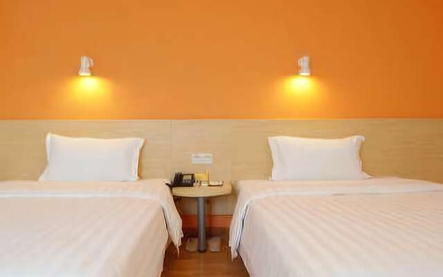 7 Days Inn