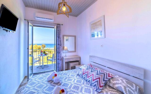 Beachfront Suite