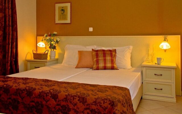 Cactus Bay Hotel