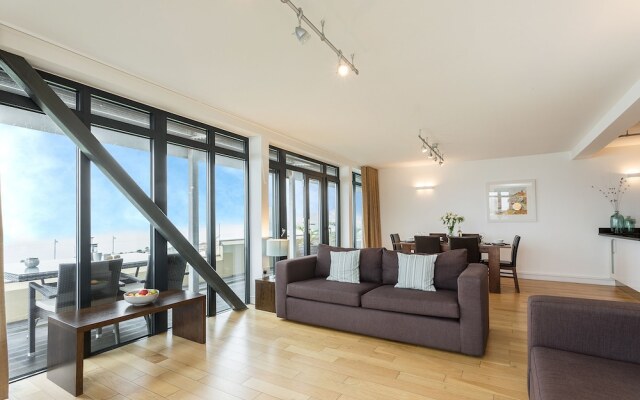 Riviera Apartments