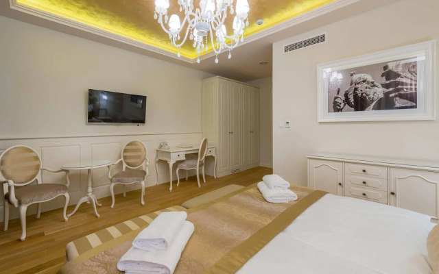 Piazza Heritage Hotel