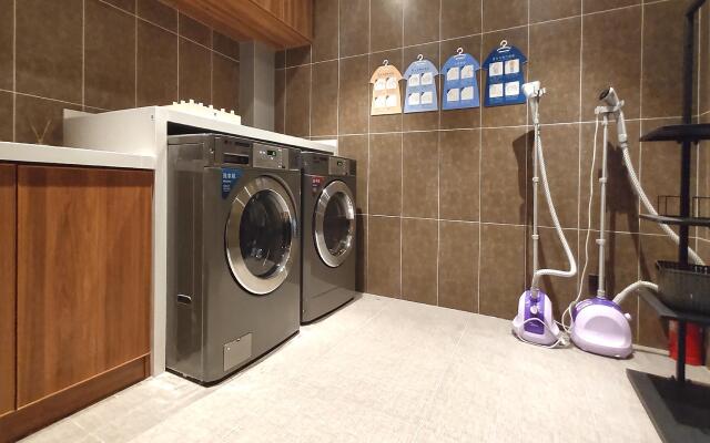 Hanting Suzhou Xiangcheng Tianhong Shopping Center