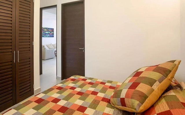 MEI G5 Condo with Golf View by Gate48