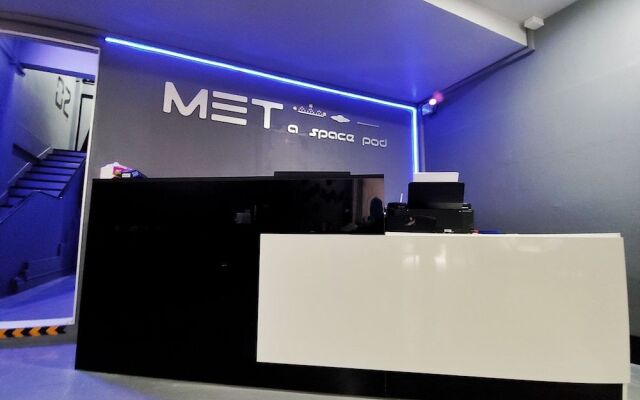 Met A Space Pod At Asoke