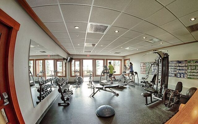 Halcyon Hot Springs Resort