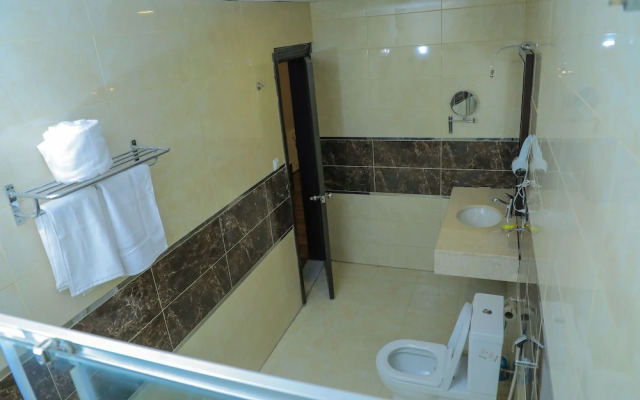 Garalay Hotel