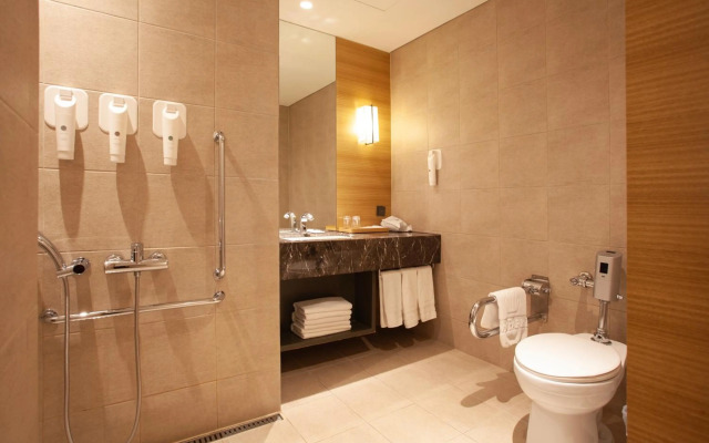 Crown Park Hotel