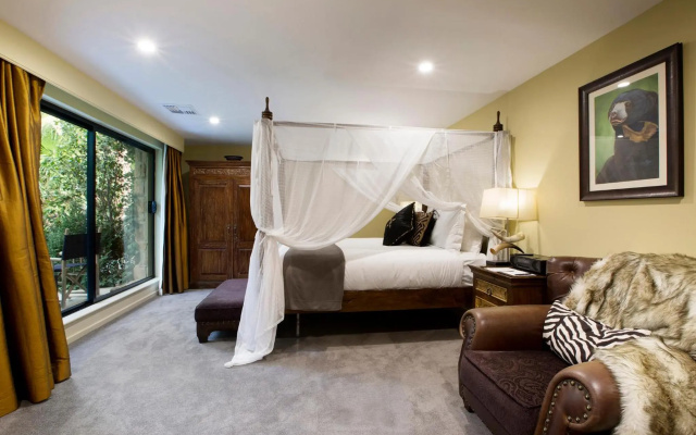 Jamala Wildlife Lodge – Guest Rooms – Canberra