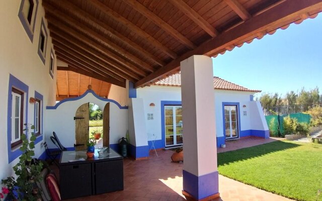 Villa With 5 Bedrooms in Cabo Sardão, With Private Pool, Enclosed Garden and Wifi - 13 km From the Beach