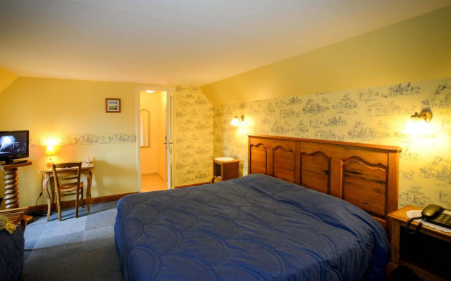 hotelImage