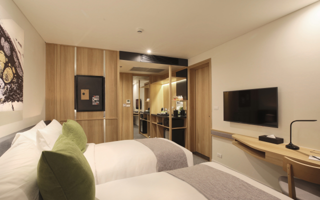 Zazz Urban Ho Chi Minh Hotel