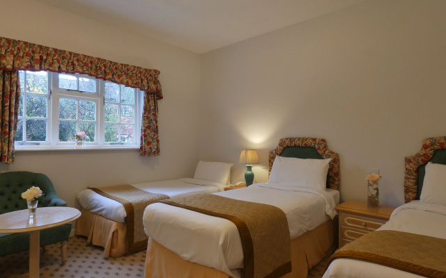 Marston Farm Hotel