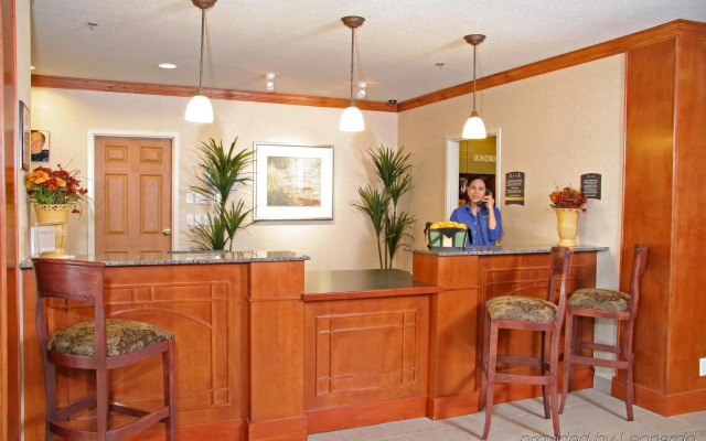 Staybridge Suites Calgary Airport by IHG