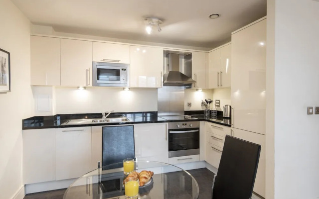 One Bed Apartment in Waterloo near Southwark