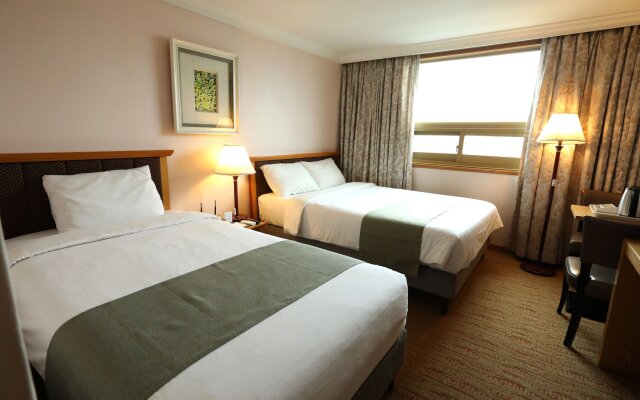Prime Tourist Hotel