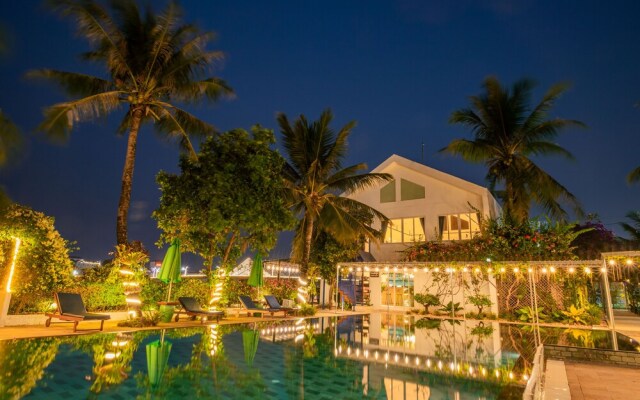 The B Resort
