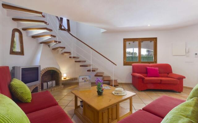 VILLA GERARD in Cala Blanca