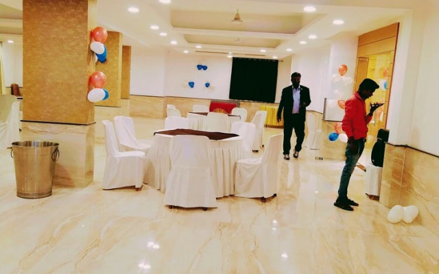 Hotel Abhinav Royal