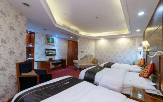 Shengfeng Business Hotel (Ruian Passenger Transport Center Store)