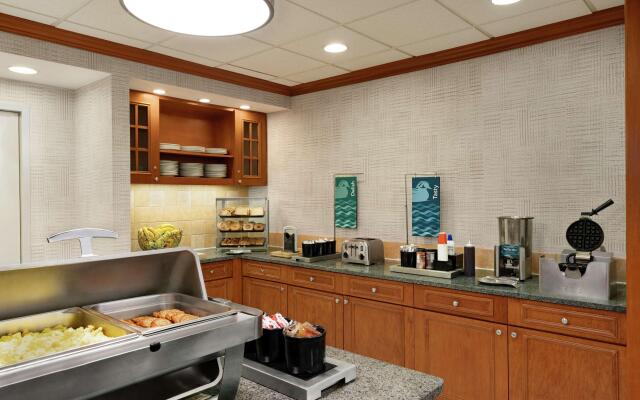 Homewood Suites by Hilton Allentown-Bethlehem Airport